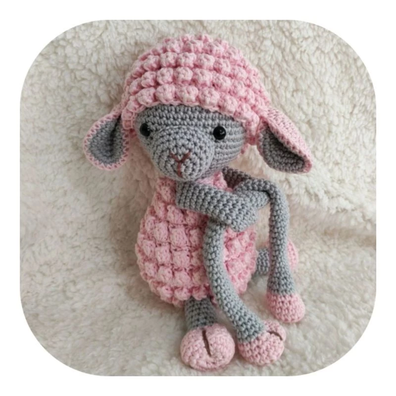 Foto 2 de Kit Ovelha Abraça Cortina Amigurumi