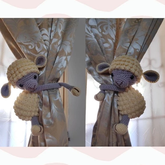 Foto 4 de Kit Ovelha Abraça Cortina Amigurumi