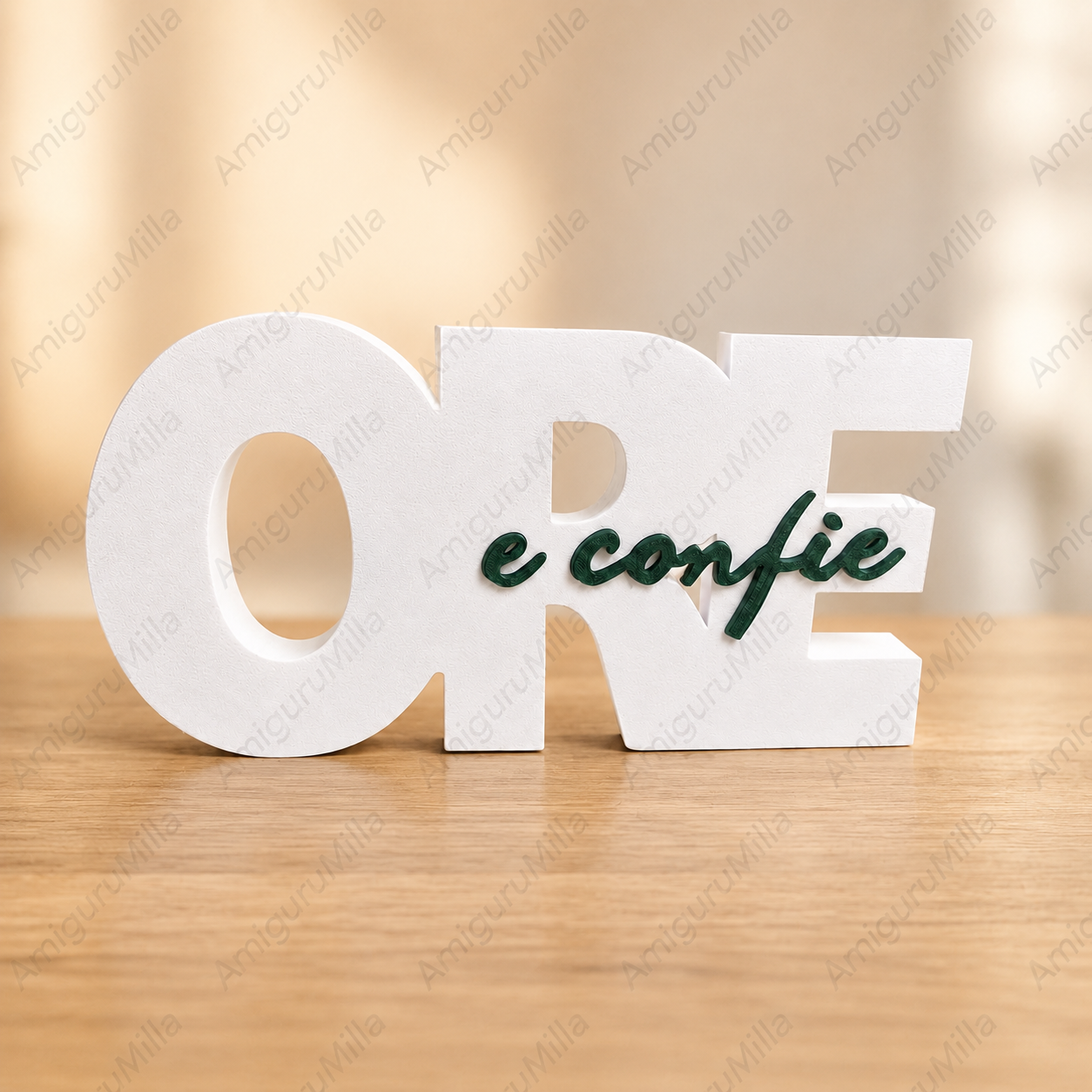 Peça Decorativa “Ore e Confie” em Impressão 3D